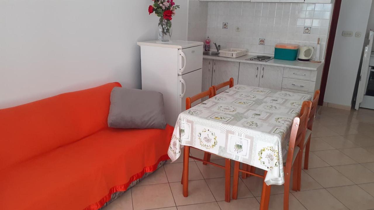 Apartments Slavica Bol Esterno foto